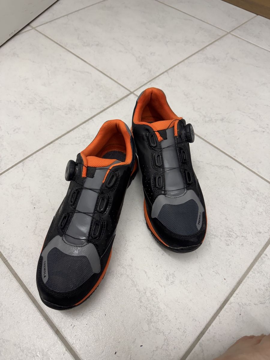 Veloplus Scarpe da donna: Tremola Clickschuhe Velo+ – Usato da Wettingen venduto da Arela 2