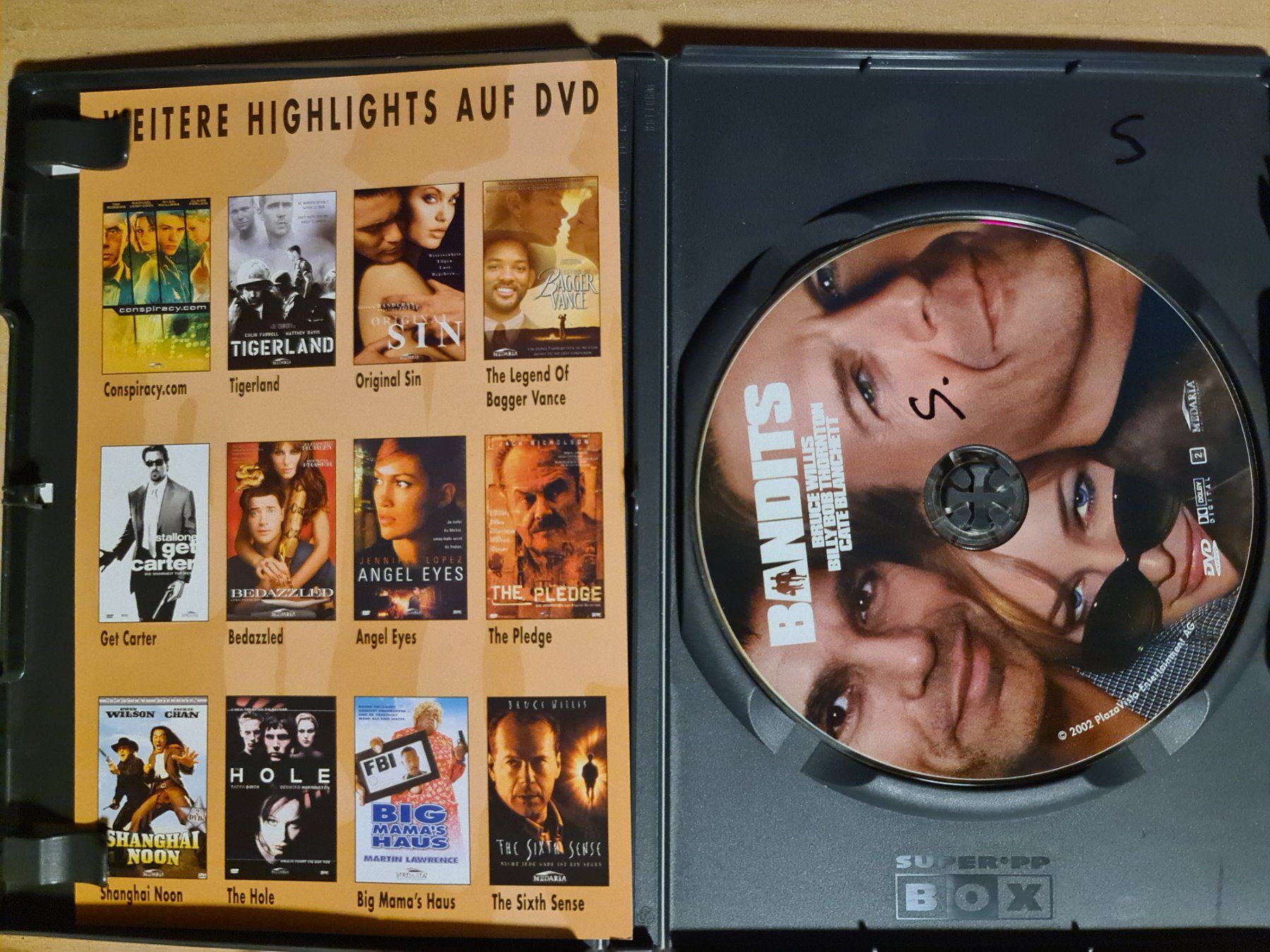 Tutti i DVDs: Bandits DVD - Bruce Willis, Cate Blanchett – Usato da Dintikon venduto da Vexi 1