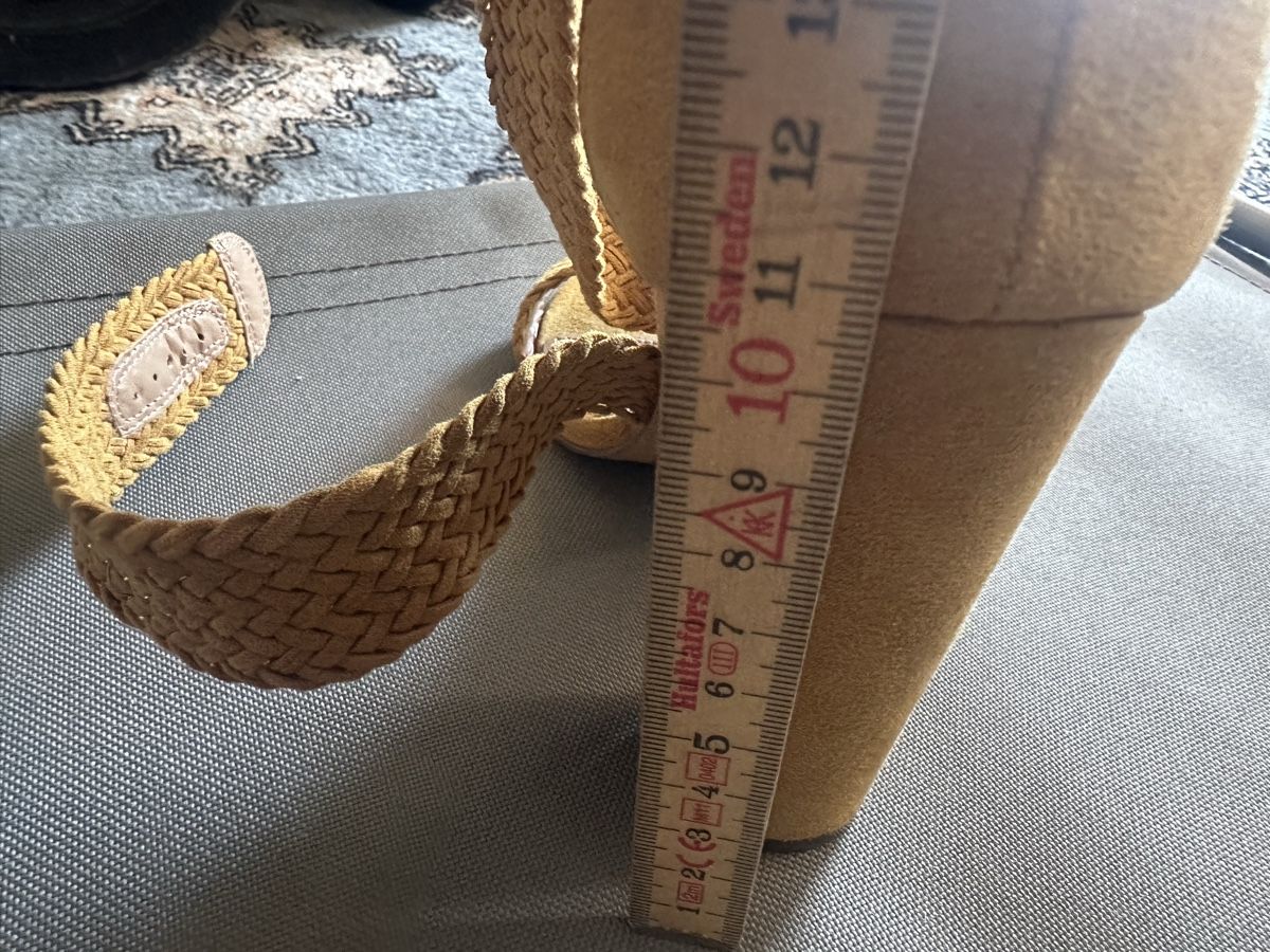 Damenschuhe: Elegantes CHARLOTTE RUSSE gr 38 – Gebraucht aus Uster von bek_v2ct 2
