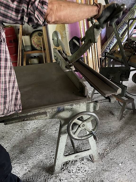 Tutti gli attrezzi: Blechschere 1020 mm  massive Werkstattmaschine – Usato da Sevelen venduto da Guscha 1