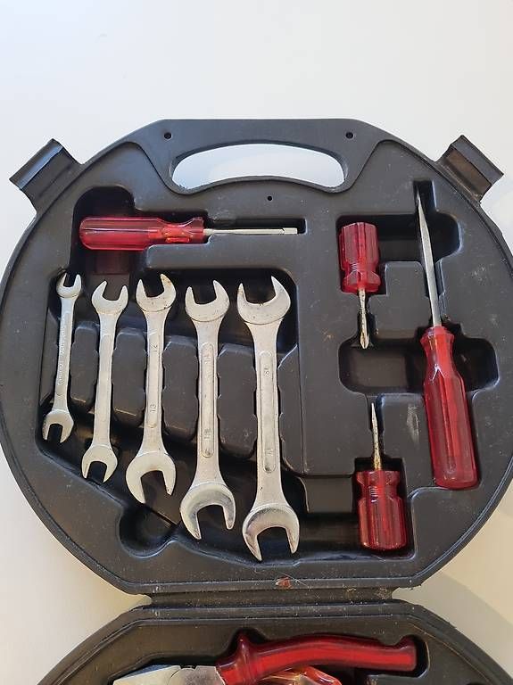 Tutti gli attrezzi: Boîte à outils de transport – Usato da Gland venduto da Khazmur1 1