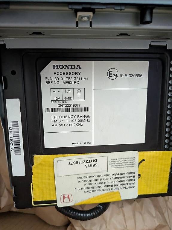 Radio: Radio Honda Jazz  – Usato da Genève venduto da cha_s6yj 2