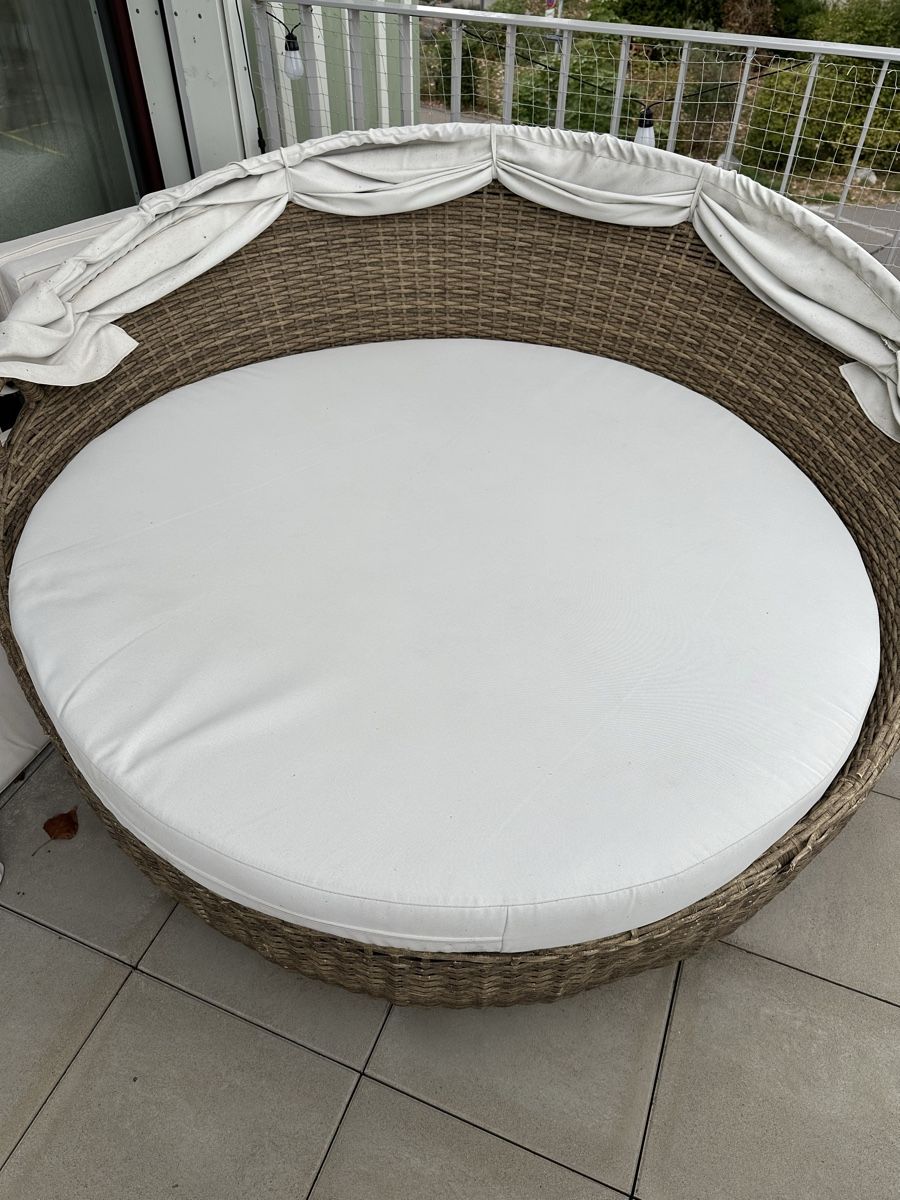 Chaises longues: Sonneninsel Rattan creme  – D'occasion à Hombrechtikon par carnoz 1