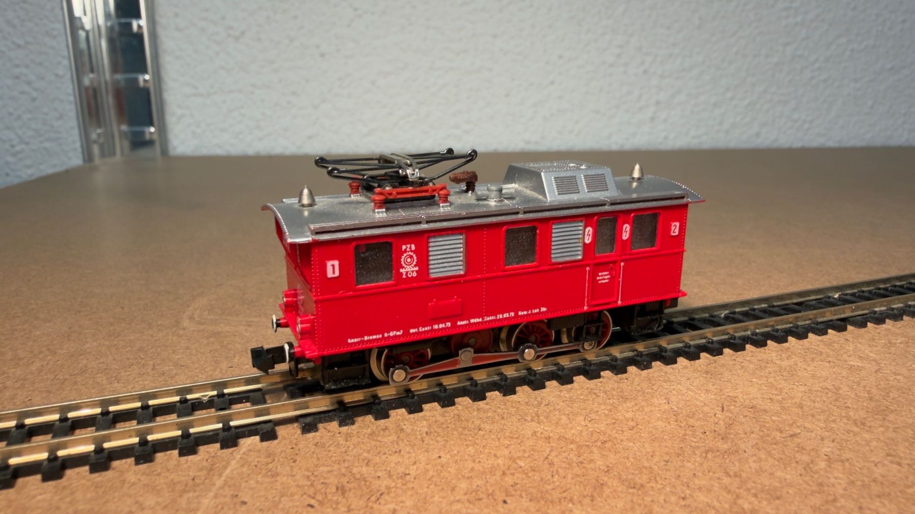 Fleischmann Modellini di ferrovie: Fleischmann Zahnradbahn 7306 Top Zustand – Usato da Schlieren venduto da rat_lq6b 6