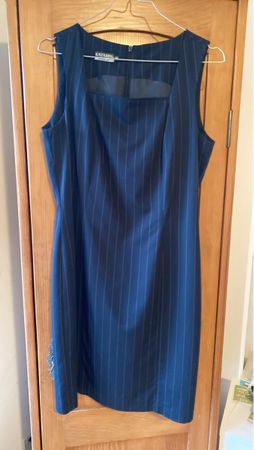 KAZARINI Kleid Nadelstreifen Gr 38 Business Büro Elegant chi