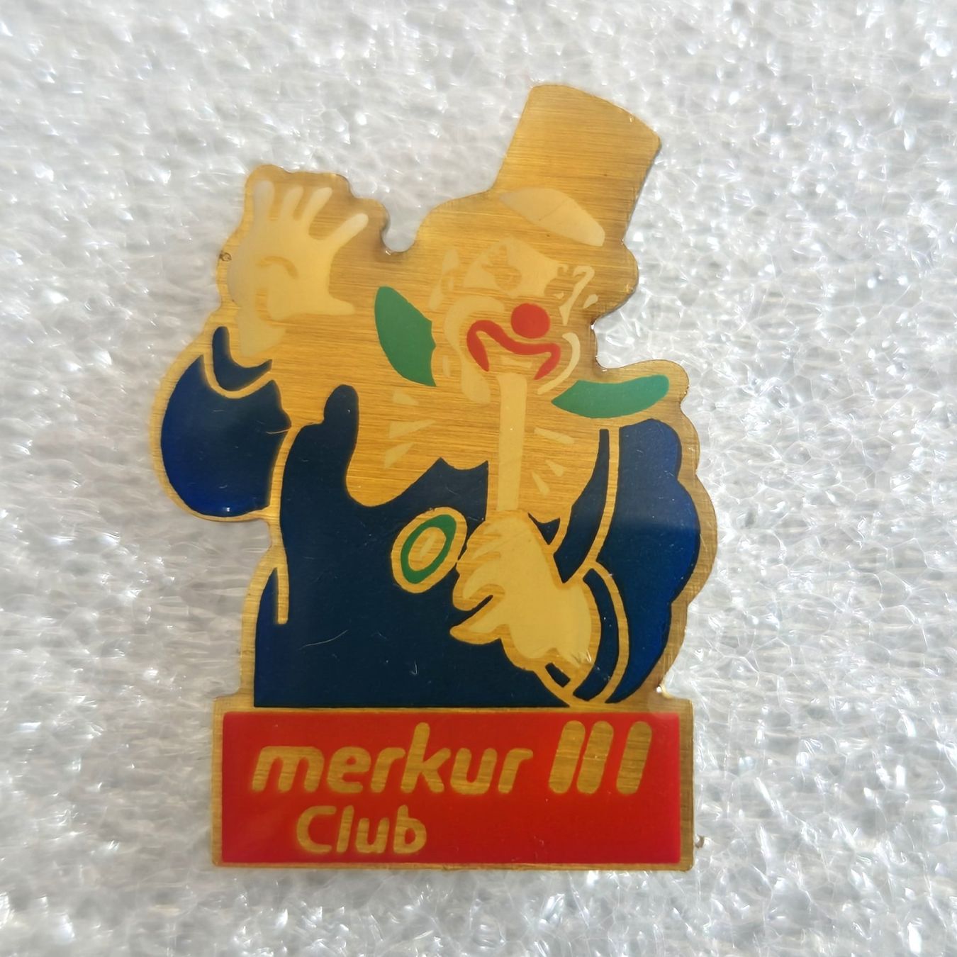 Plaquettes & Badges: Pin - Merkur Club – D'occasion à Hochfelden par McGarrett
