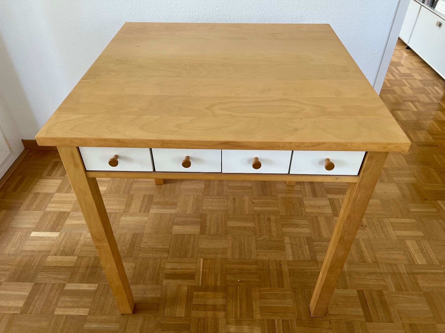Ikea Tavoli: Tisch quadratisch 75x75 – Usato da Brugg AG venduto da ako_d6rv