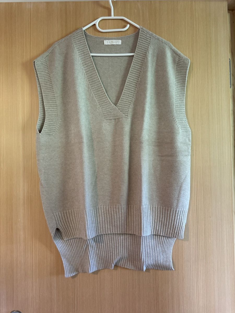 Maglioni & Felpe: Neuer Pullunder von ital. Designer Gr. 52 beige weiche Quali – Nuovo (secondo la descrizione) da Ardez venduto da 2004ankek