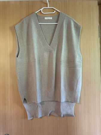 Neuer Pullunder von ital. Designer Gr. 52 beige weiche Quali