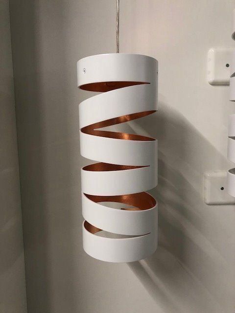 Lampes: Hängeleuchte Marchetti Slice S14 LED – D'occasion à Zürich par Sellsgoodman