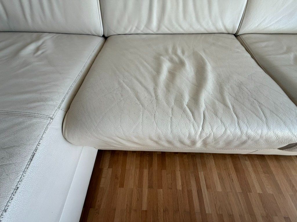 Divani: Echtleder Ecksofa Ecksofa / Longchair – Champagner – Usato da Rapperswil SG venduto da gab_gvj9 6