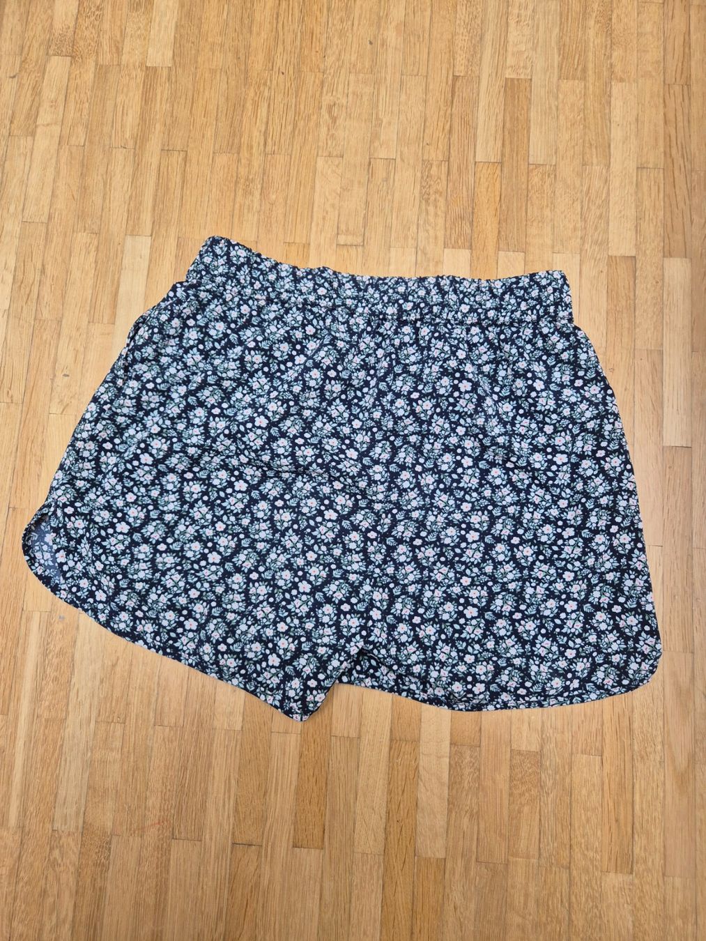 Name It Pantaloni: Kurze Hose / Shorts, name it, Grösse 152 – Usato da Wettingen venduto da Lenny15 1