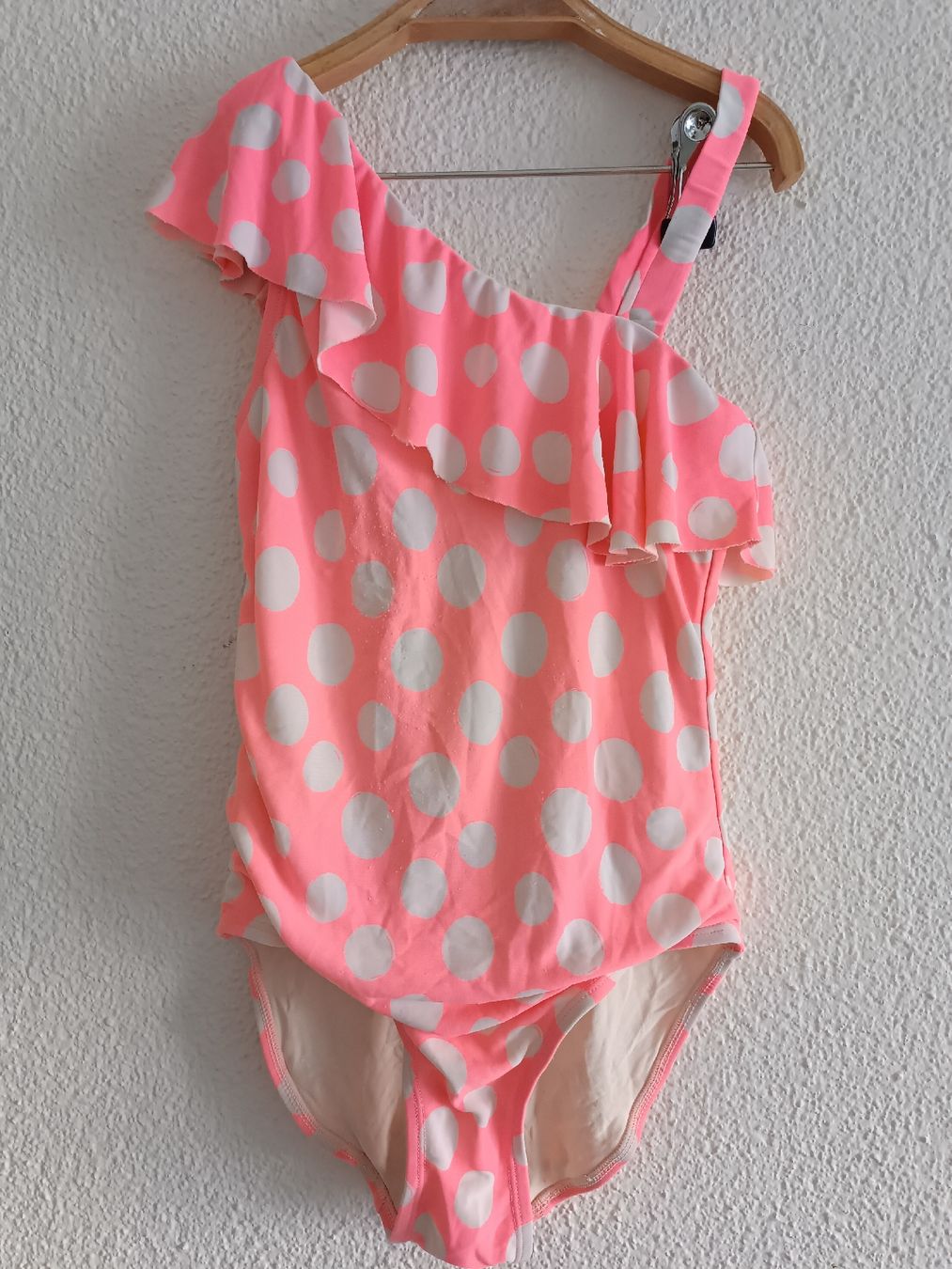 H&M Costumi da bagno & Bikini: Badekleider Gr 104-110/116 – Usato da Binz venduto da julijuli 2