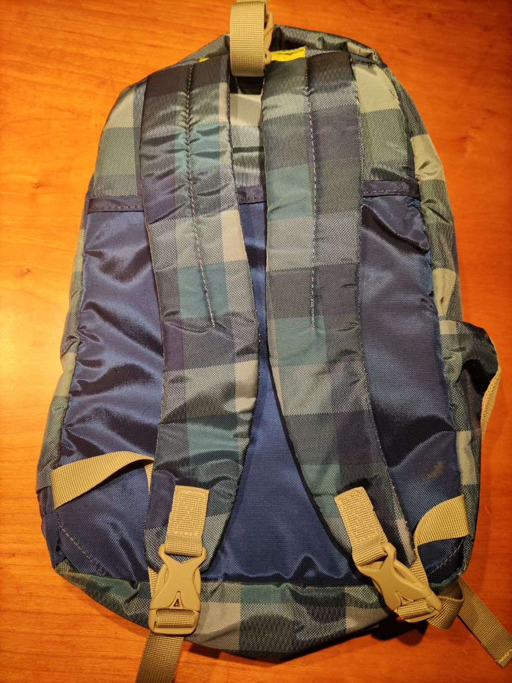 Ergobag Borse & Zaini: Neuwertiger Ergobag Turnrucksack – Nuovo (secondo la descrizione) da Wängi venduto da gadi27 1