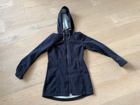 Atmungsaktive Softshell Jacke, Gr. 36/S Top!