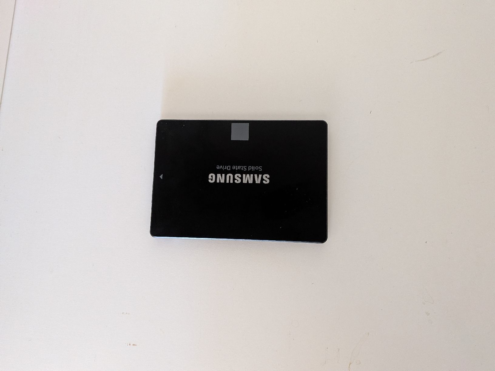 Samsung Dischi rigidi: SSD Samsung 850 EVO 500G – Usato da Genève venduto da hbs_pro 1