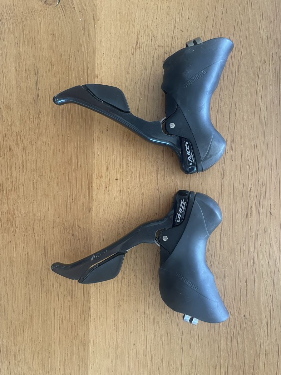 Shimano Pièces détachées: Shimano Sora Triple Brifters – D'occasion à St-Prex par hotel_bravo