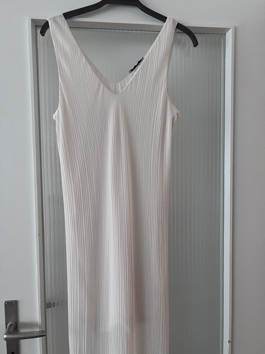 Robes: Kleid – Neuf avec emballage d'origine à Langenthal par Nu89 2