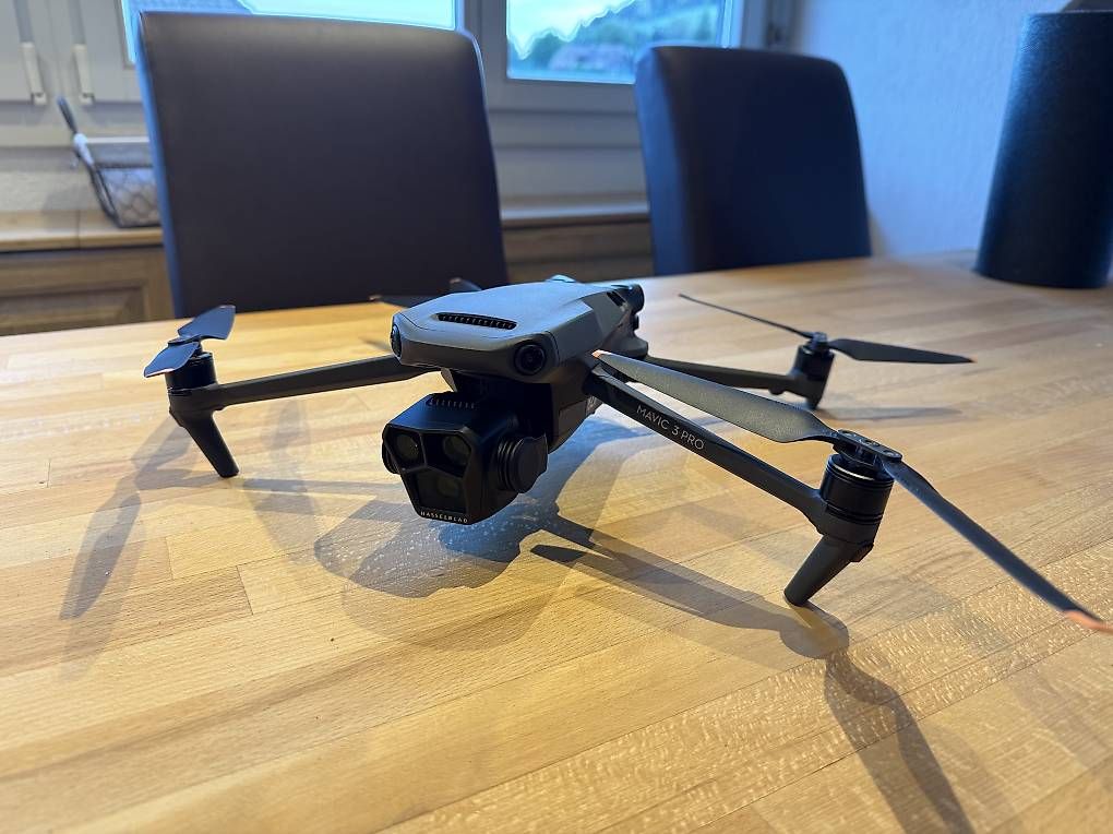 RC Modellbau: DJI Mavic 3 Pro Fly More Combo inkl. RC Pro – Gebraucht aus Krauchthal von fluecki1 2