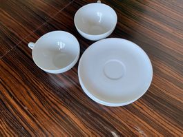 2 Kaffeetassen mit 4 passenden Untertassen von Arzberg