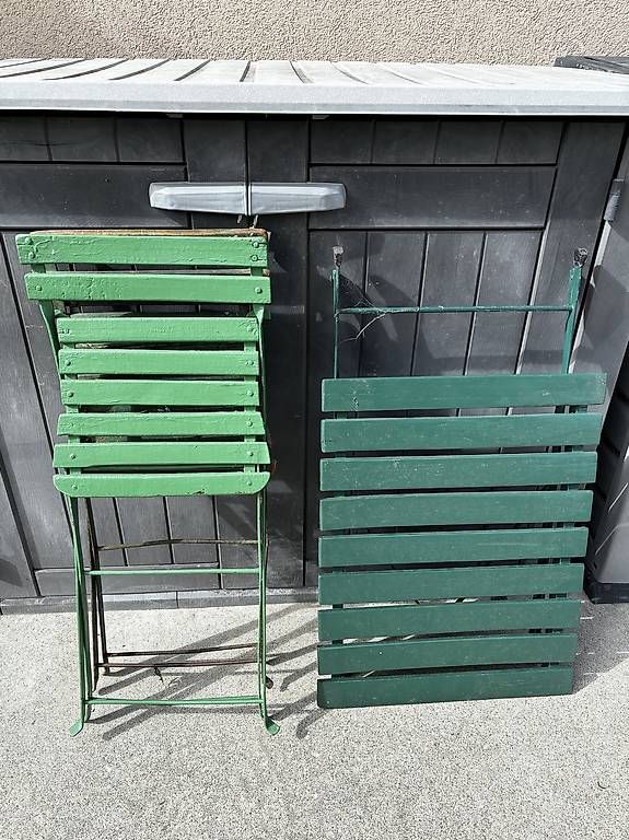 Set di tavolo e panche: Table et chaises anciennes  – Usato da VALLAMAND venduto da bebec 4