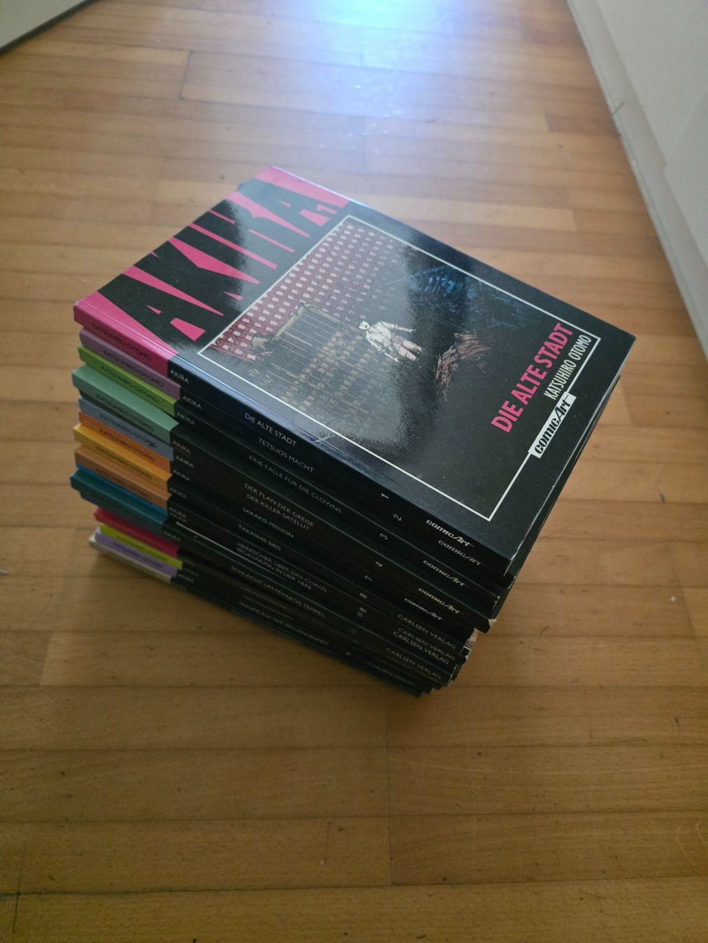 Comics: Comics AKIRA – Gebraucht aus Altdorf UR von musikundtechnik