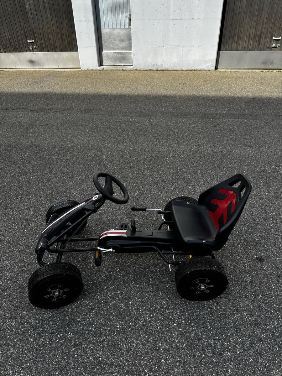 Véhicules pour enfants: Gokart schwarz-rot – D'occasion à Sirnach par ame_f2ms 1