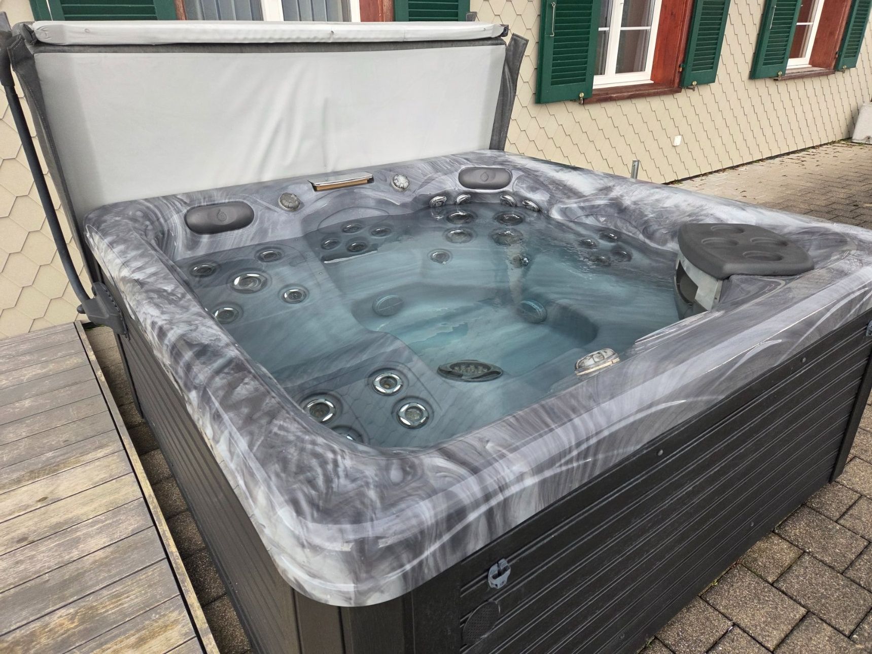 Whirlpool: Whirlpool  Twilight Spa – Usato da Kaltbrunn venduto da renesteiner01 1