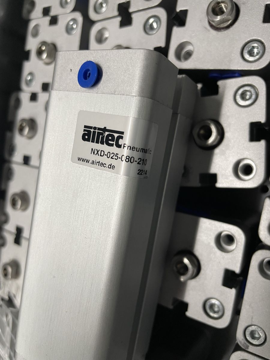 Altre forniture industriali: div. Zylinder AIRTEC – Nuovo (secondo la descrizione) da Weinfelden venduto da Mkem 3