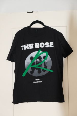 Kpop The Rose Heal Together 2022/2023 tour T-Shirt - L