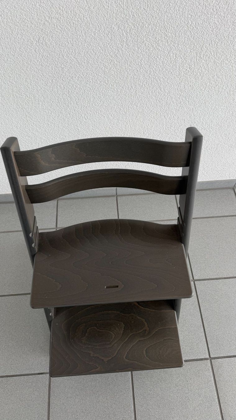 Stokke Seggioloni: Stokke Tripp Trapp dunkelgrau – Usato da Solothurn venduto da limepie 2