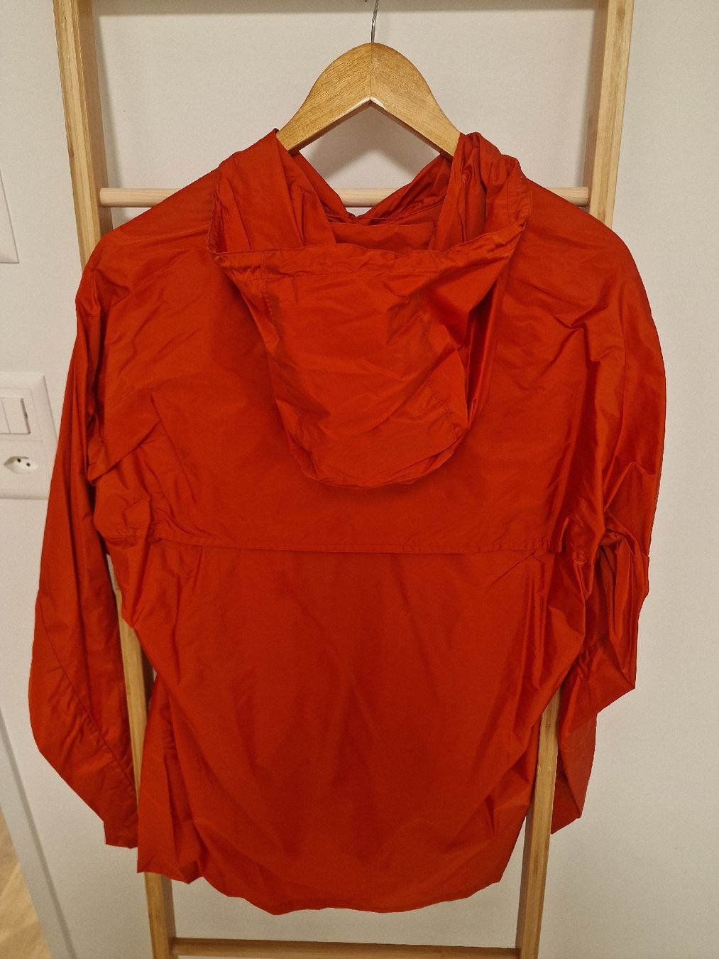 Prada Jacken: Prada Regen Jacke Orange Grösse M – Neu (gemäss Beschreibung) aus Allenwinden von Babo2 1