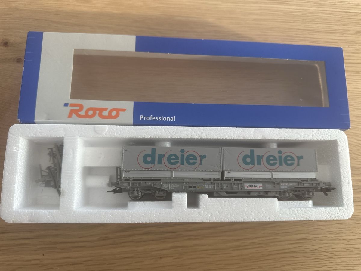 Roco Modelleisenbahnen: Roco SBB HUPAC Wagen ab 19.- – Gebraucht aus Sennwald von HARO-Import