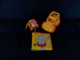 Spielzeug Set: Auto, Badebuch, Zieh-Tier - Top Zustand!