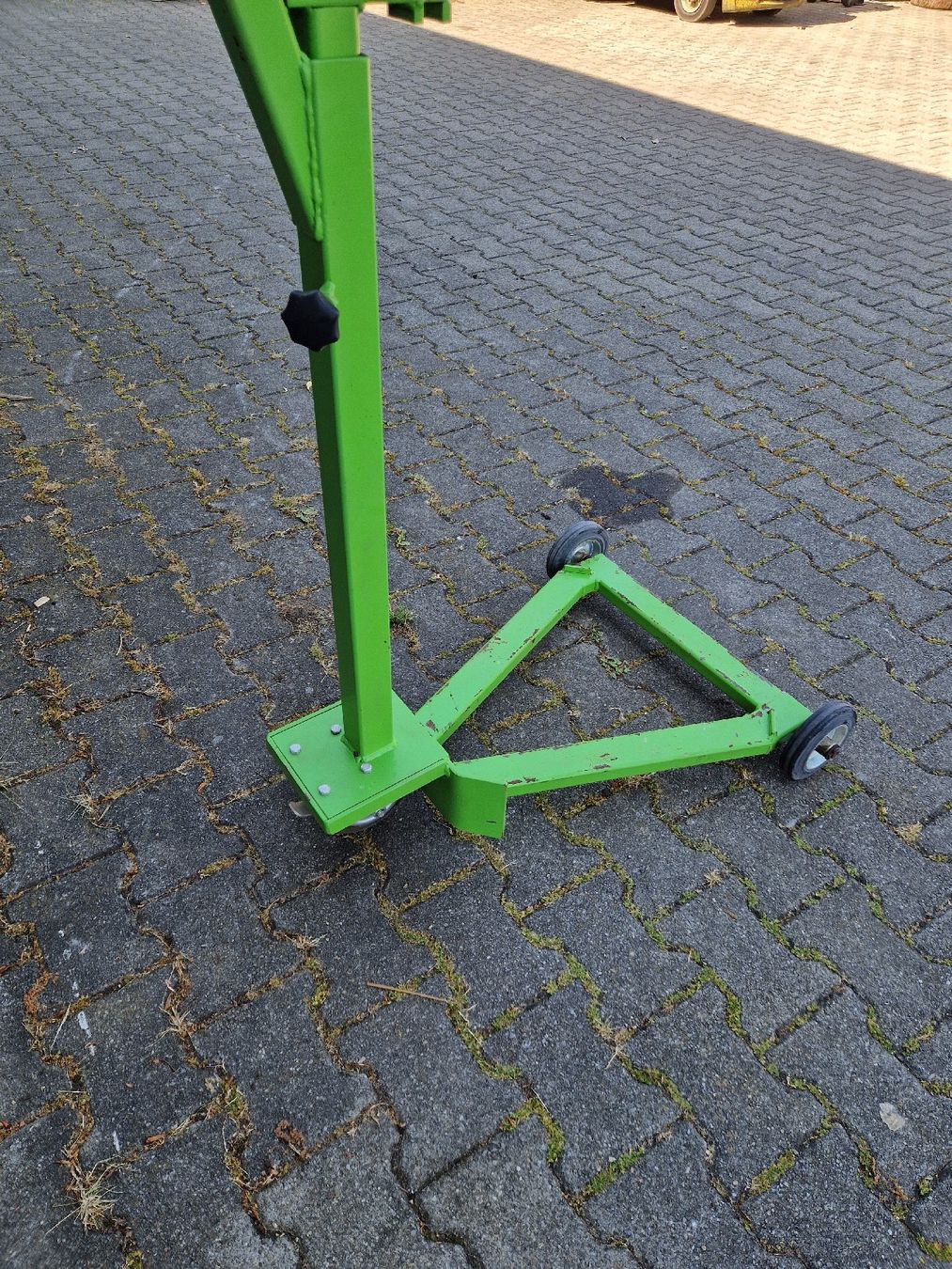 Schubkarren: 2 Stk. Fasswagen 200l – Gebraucht aus Grosswangen von lar_9lz7 4