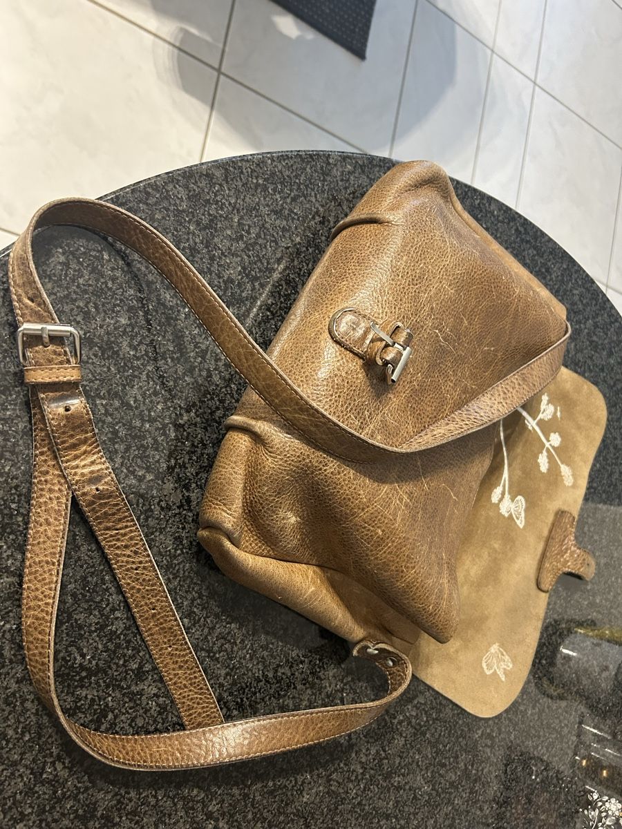 Taschen für Damen: Umhängetasche Leder – Gebraucht aus Richterswil von solisoli5 3