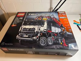 LEGO Technic: Mercedes-Benz Arocs 3245 (42043)