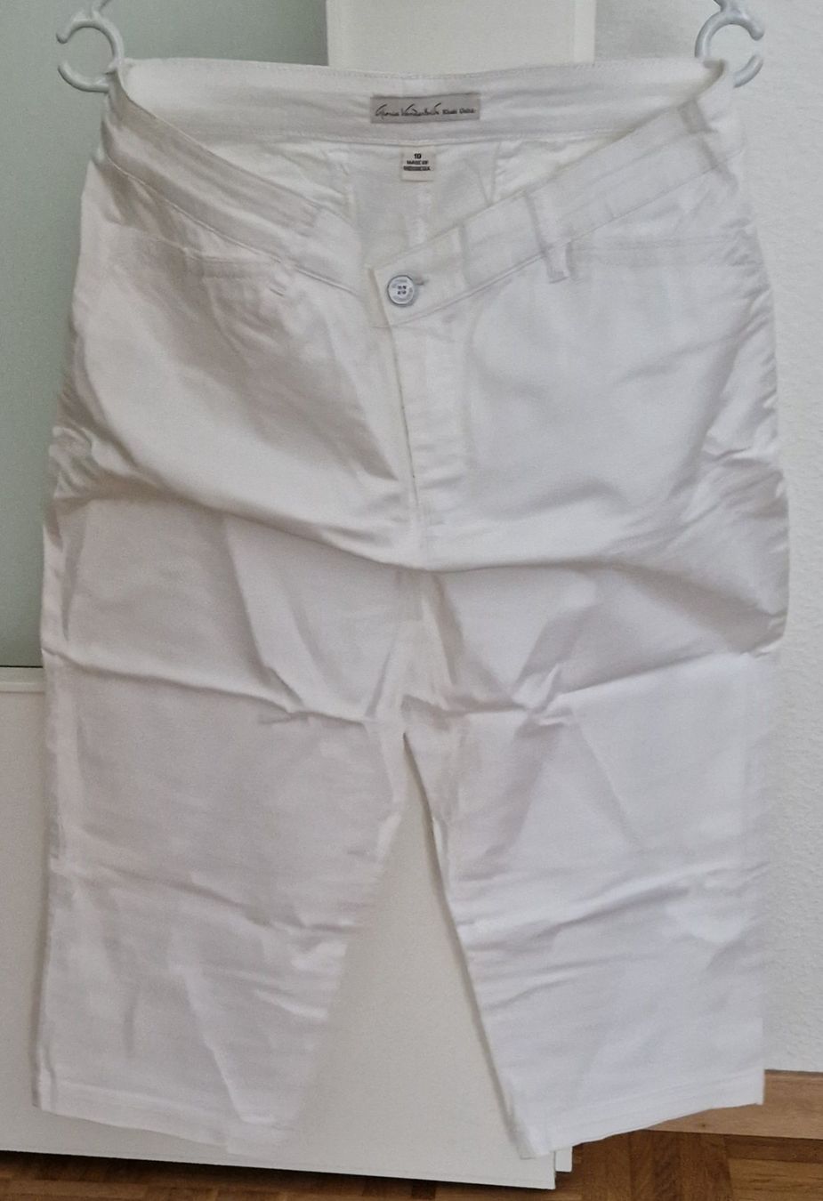 Pantaloni: Pantalon grandeur XL – Usato da Couvet venduto da Pioune