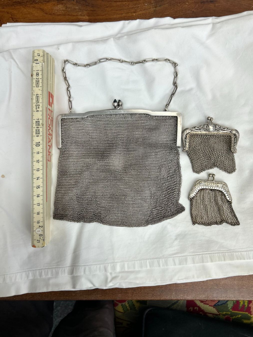 Sac Bandoulière Vintage En Cuir Blanc - Ancien, Très Bon état, Sans Marque