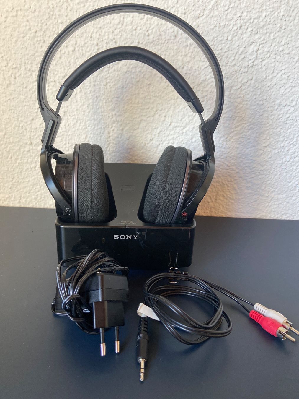 Sony Kopfhörer: Sony Kopfhörer – Gebraucht aus Wollerau von Cynne23 3
