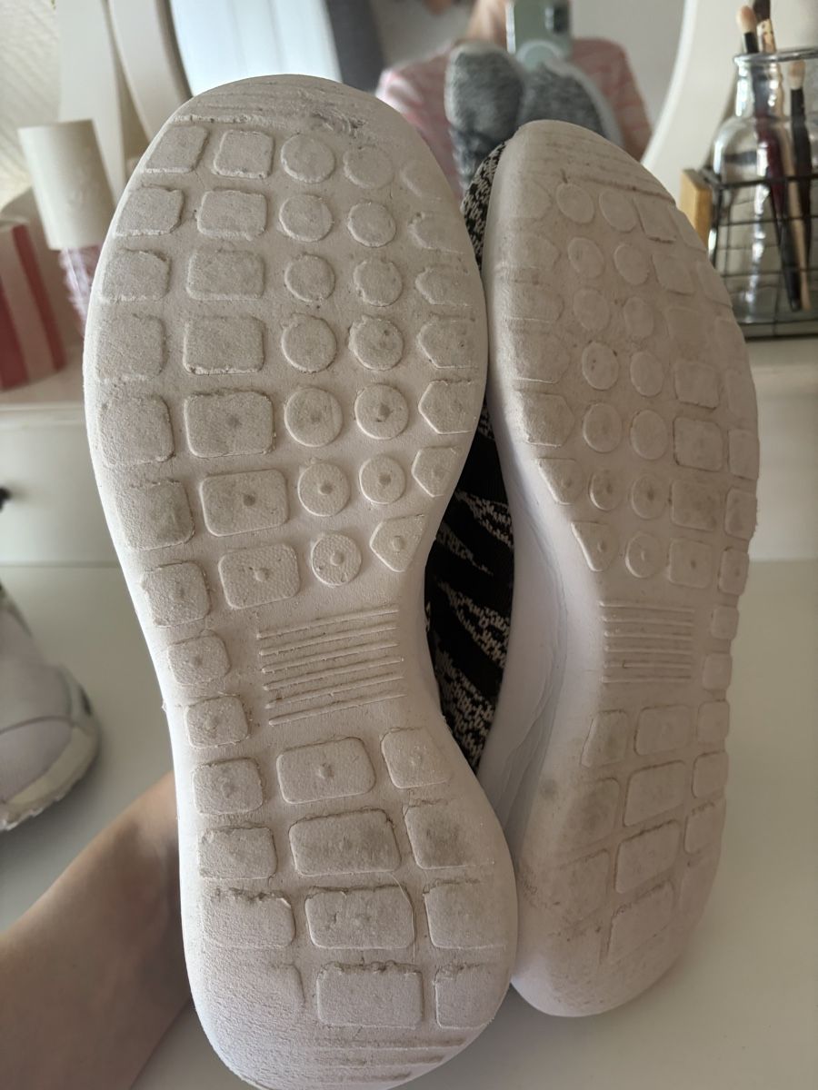 Herrenschuhe: Turnschuhe Unisex Grösse 39  – Gebraucht aus Basel von Brunner.T 2