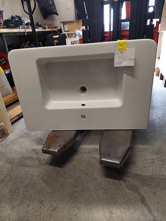 Lavabi & lavandini: Lavabo 84 x 55 (NEU) – Nuovo (secondo la descrizione) da Otelfingen venduto da dam_pcx8