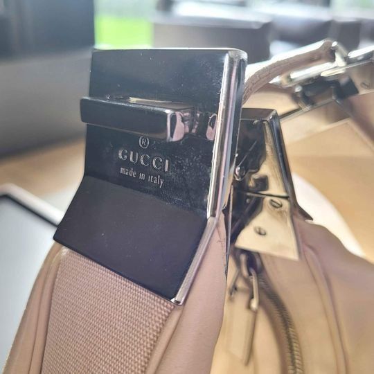 Gucci Borse da donna: Gucci shoulder bag – Usato da Chavannes-des-Bois venduto da sarahzo 2