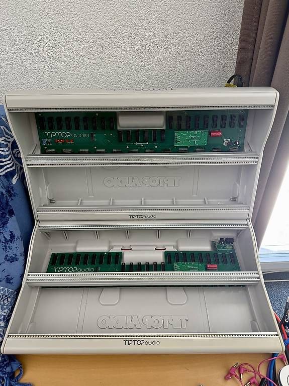 Strumenti musicali: Eurorack Case Mantis TipTop Audio  – Usato da Jegenstorf venduto da Nemo03derFim