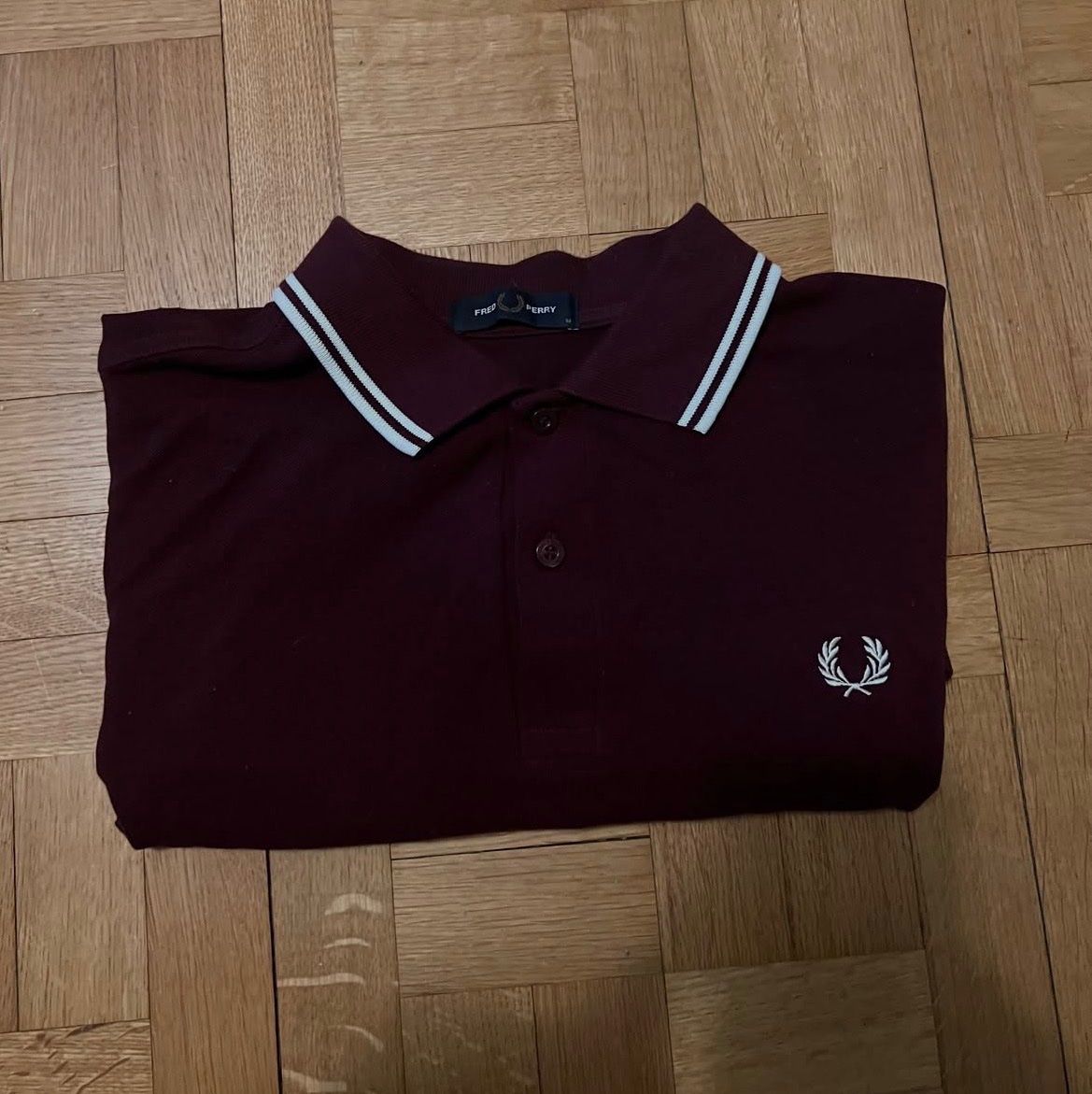Fred Perry Magliette Polo: FRED PERRY polo – Usato da Genève venduto da sam_k7ls 1
