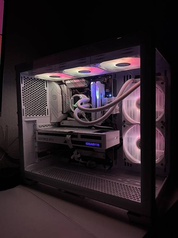PCs: PC gamer configuration full white – Gebraucht aus Neuchâtel von Going_Merry 2