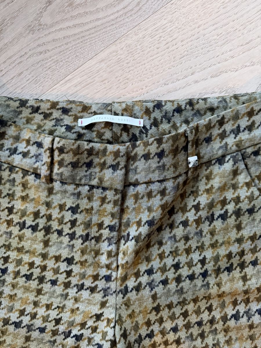 Cambio Pantaloni: Cambio Hose – Usato da Oberwil b. Zug venduto da hallihallo12 1