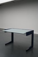 Schreibtisch hellblau