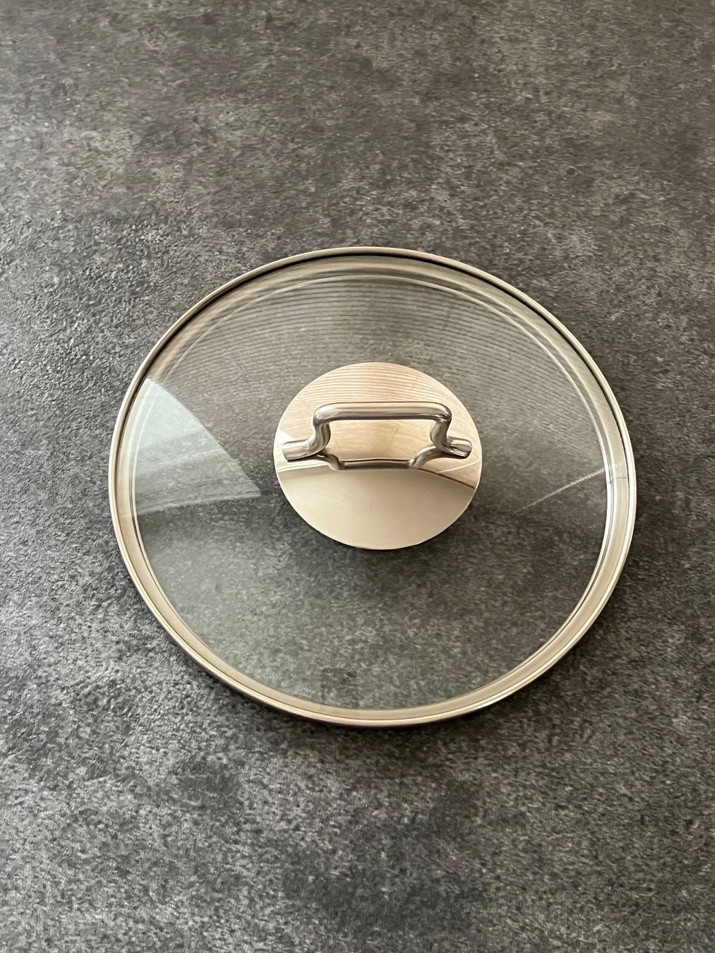 Pentole: Kochtopf mit Glasdeckel - Größe ∅ 20cm – Usato da Kilchberg ZH venduto da Simple.Life 8