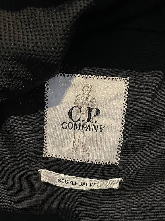 Giacche: Giacca CP Company – Usato da Pregassona venduto da manueldepaola 3